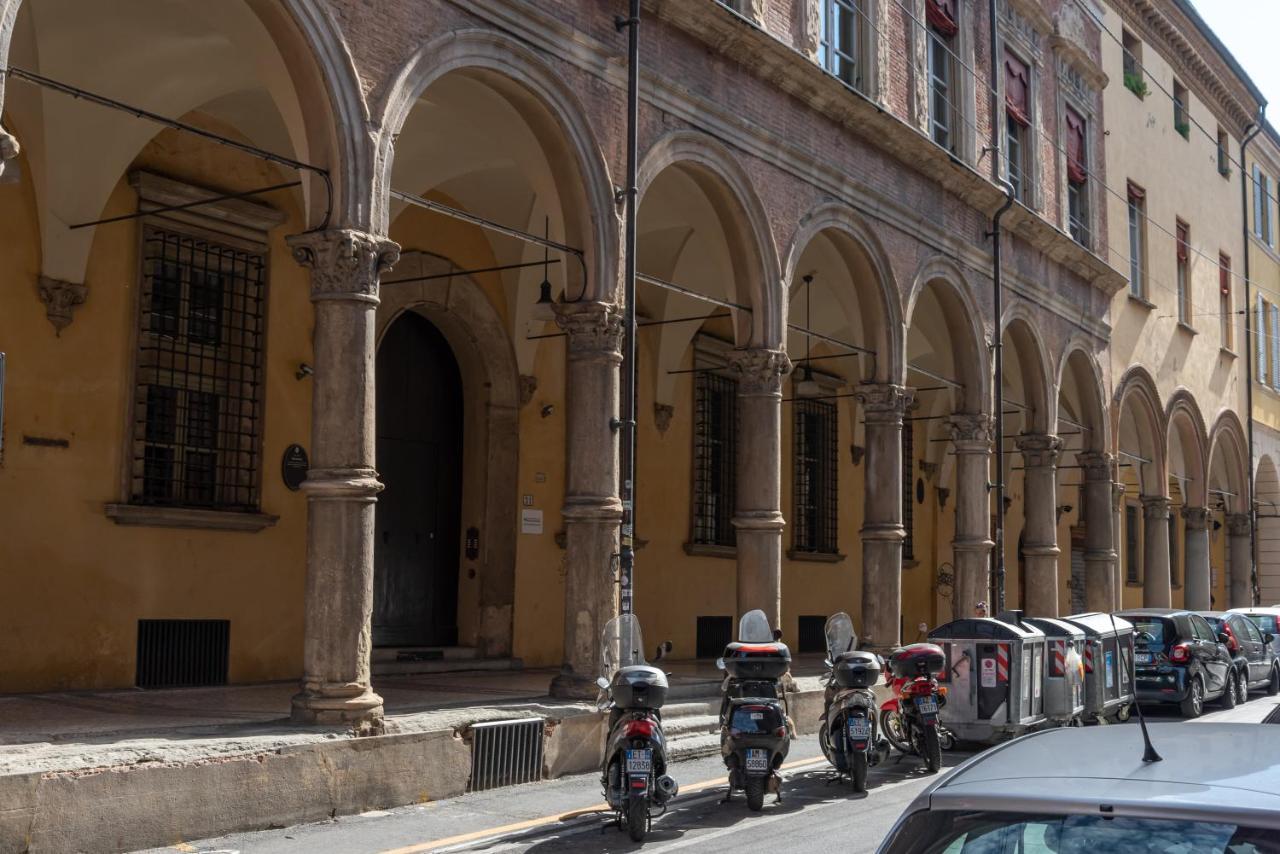 Nel Cuore Di Bologna - Casa Boss Luaran gambar