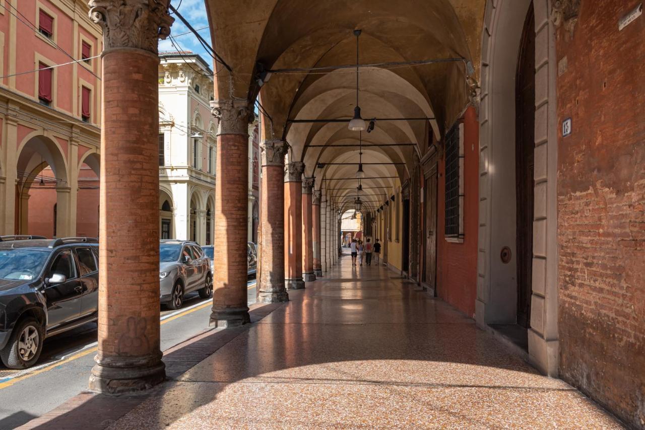 Nel Cuore Di Bologna - Casa Boss Luaran gambar